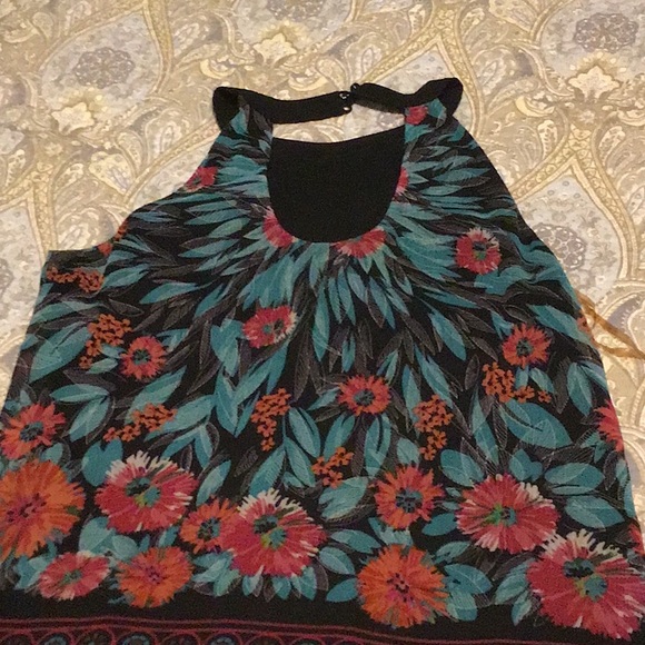 Women’s shell top - Picture 2 of 5